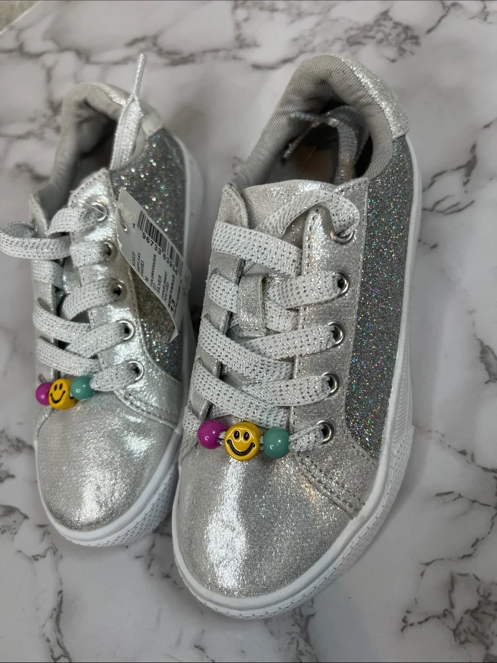 The Children's Place Girls Beaded Glitter Low Top Sneaker Size 13